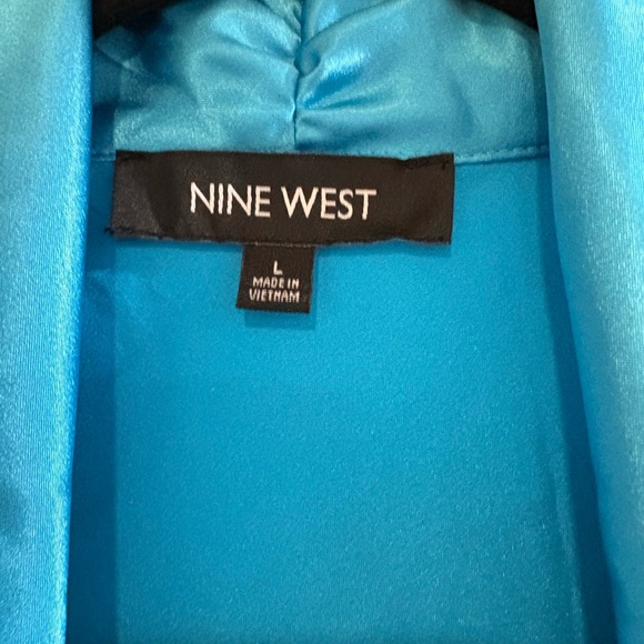 Nine West Aqua Blue Sleeveless Top Blouse Bow - Picture 2 of 5